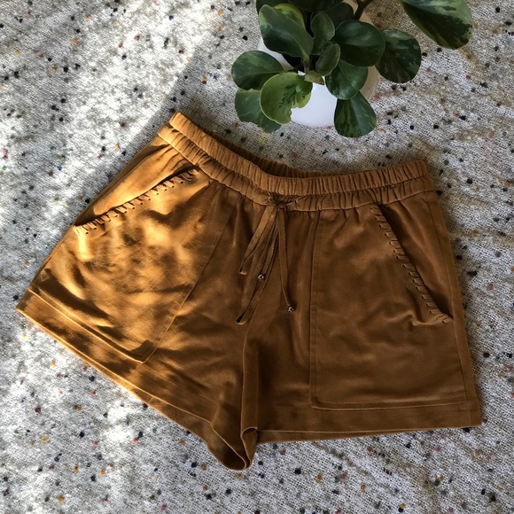 Zara Trafaluc Suede Shorts - Picture 4 of 10